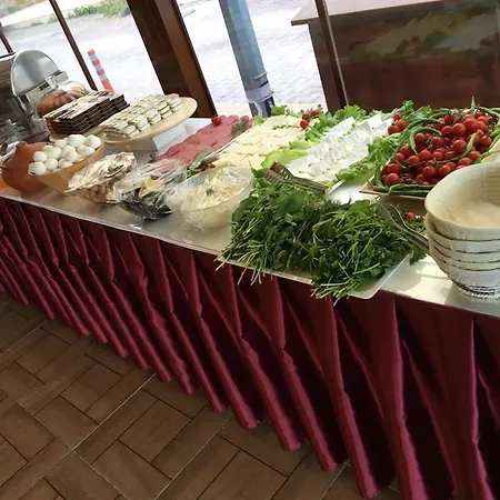 Hotel Kusmez